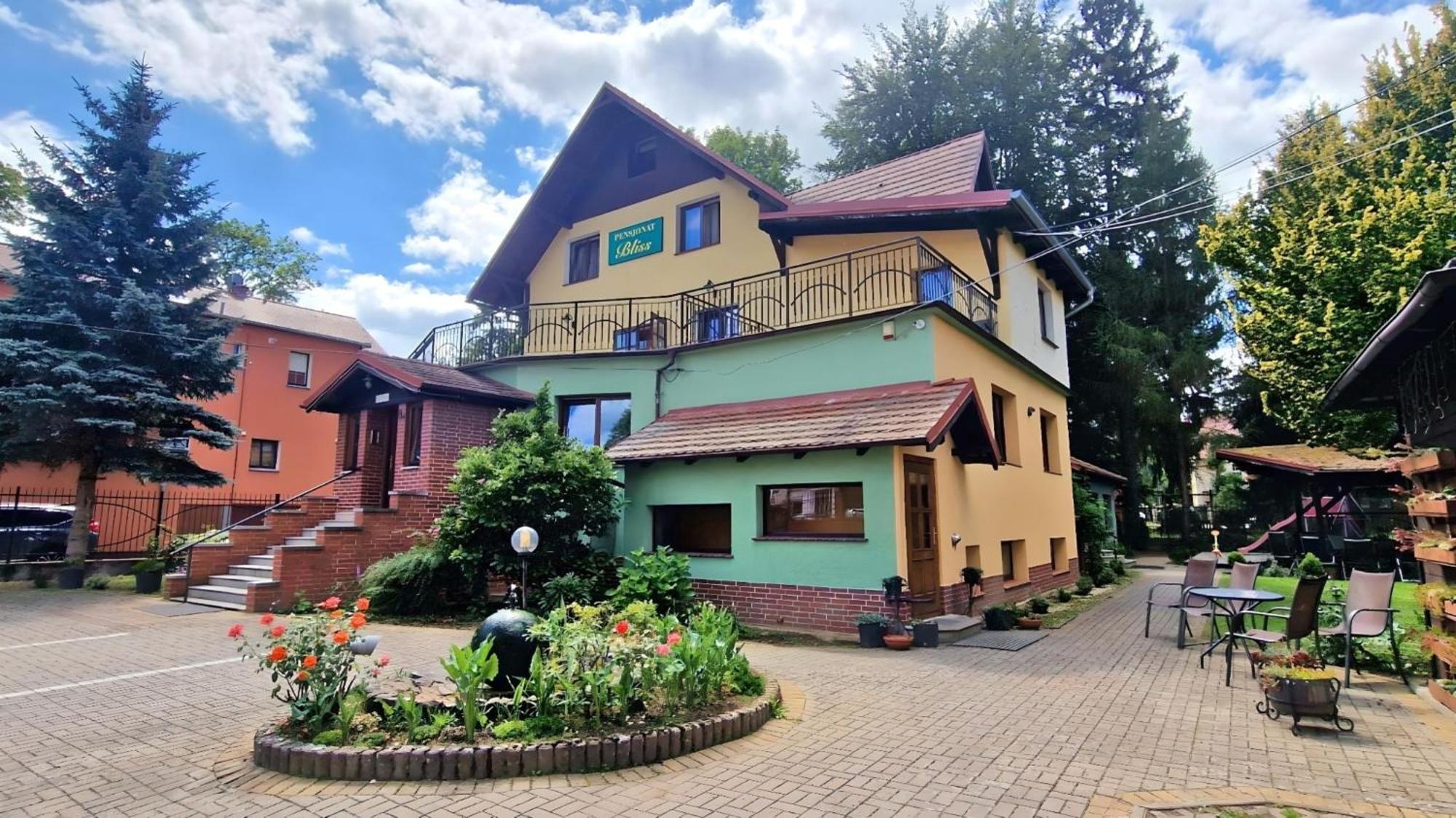 Pensjonat Bliss Polanica-Zdrój Exteriör bild